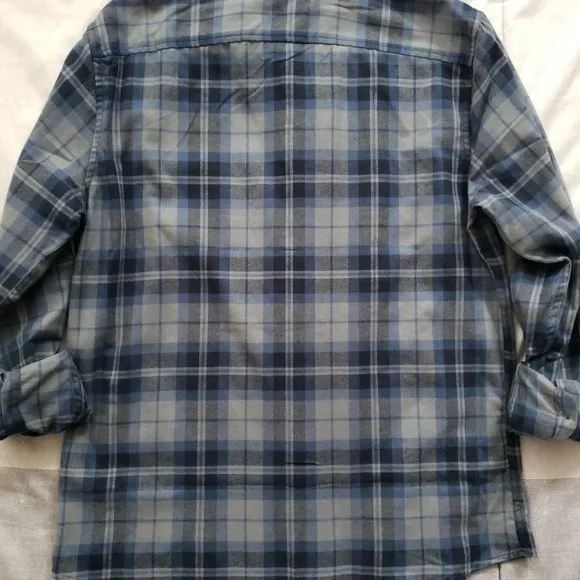 Perry Ellis Untucked Shirt Dark Sapphire Mens Medium Flannel Shirt $79MSRP - Picture 3 of 6